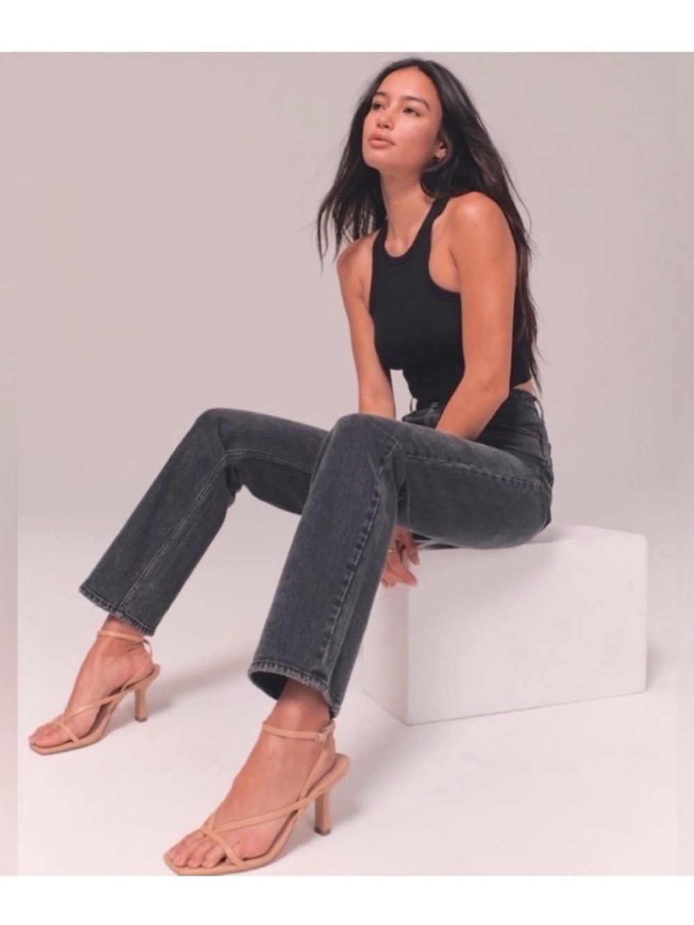 Abercrombie & fitch the 90s straight ultra high rise size 29/8L curve love long